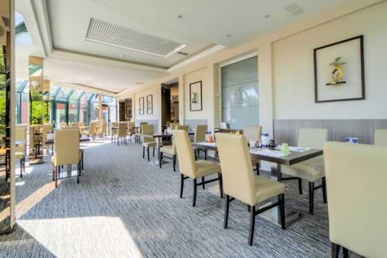 Hotel & Aparthotel Casteau Resort Mons - photo 11