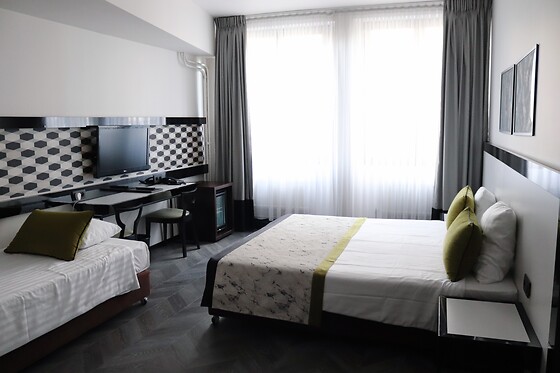 Floris Hotel Arlequin - photo 4