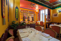 Sagar Matha (Paris)