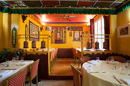 Sagar Matha (Paris)