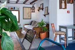 HOSTAL BOUTIQUE ES MENUT