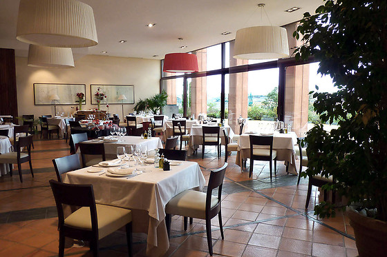 HOTEL CIGARRAL EL BOSQUE - photo 1