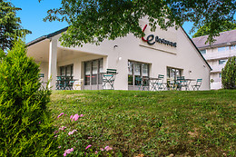 Hôtel Restaurant Nouvelle Génération Campanile Fougères