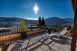 Le manoir au lac