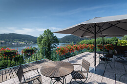 Le manoir au lac