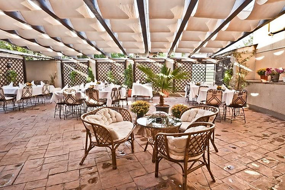 Hotel Yesterday - photo 2