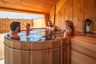 Un modelage californien du dos chez Spa d'Ô Claire à Roiffé (86)