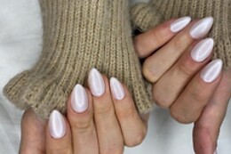 Mel Embellishes