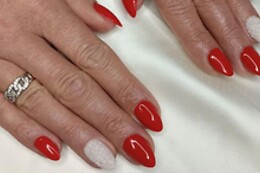 Mel Embellishes
