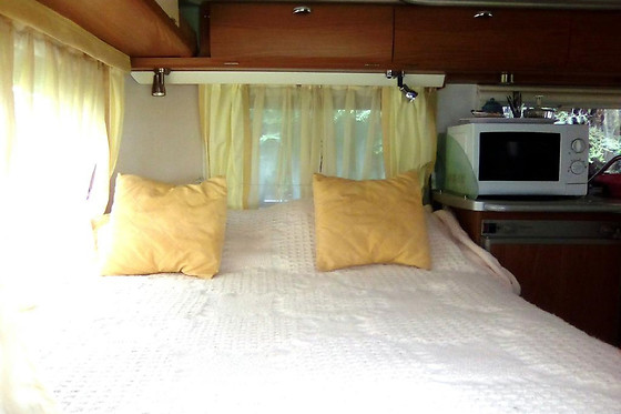 Caravane Eriba au bord de l'Eure - photo 1