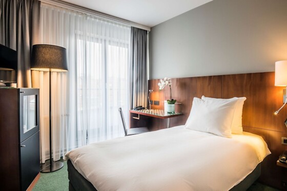 Online Booking EPS - photo 1