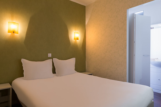 Hotel The Originals Figeac - photo 2
