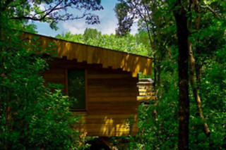 Un séjour gourmand en duo aux Cabanes dans les Bois à Villalier (11)