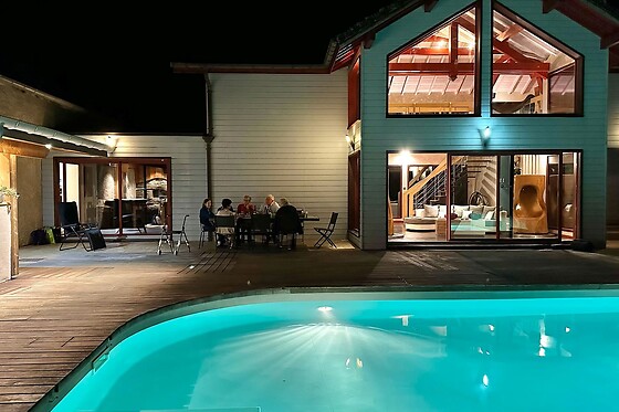 Une séance de flottaison chez Alpizen Spa & Ressourcement à Coise-Saint-Jean-Pied-Gauthier (73)