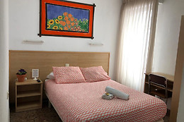HOSTAL MILMARCOS