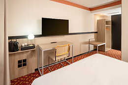 Futur Sure Hotel by Best Western Caen Memorial ***