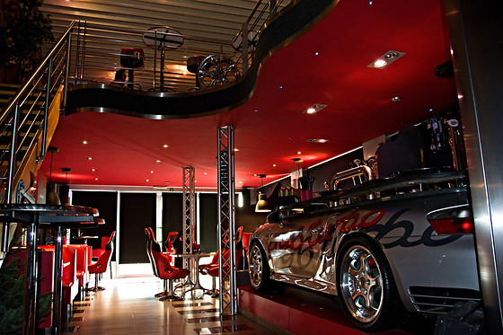Racing Burger - photo 1