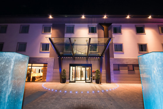 Winter Garden Hotel - photo 5