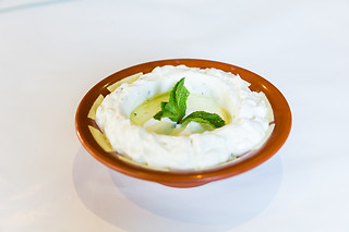 Un repas en duo aux Cèdres du Liban à Paris (75015)
