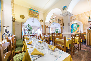 Un repas en duo aux Cèdres du Liban à Paris (75015)