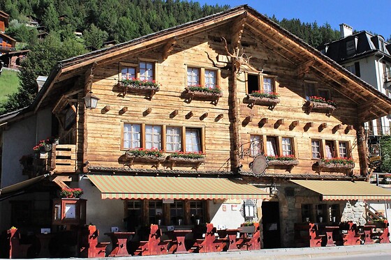 Hôtel Becs de Bosson** - photo 0