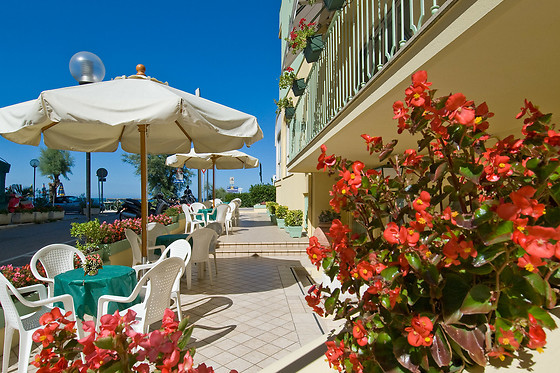 Hotel Gloria - photo 5