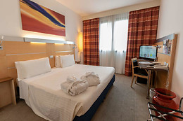 Best Western Palace Inn