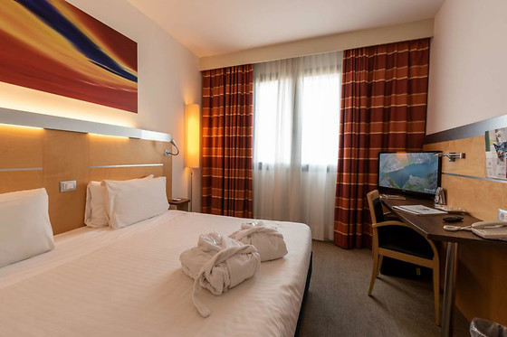 Best Western Palace Inn - photo 10