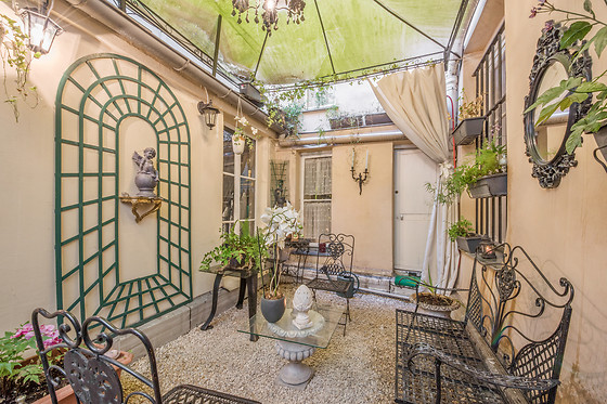 Maison de couture Santiago Lomelli - photo 0