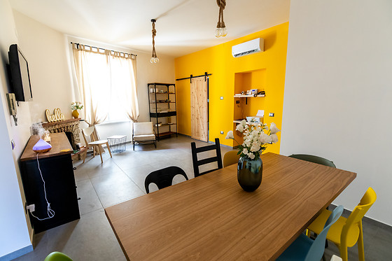 Monca's House - photo 3