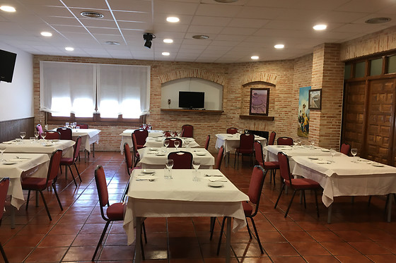 HOTEL CONSUEGRA - photo 1