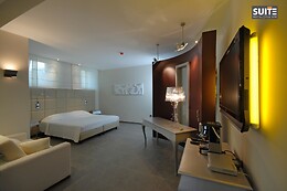 Hotel Testani