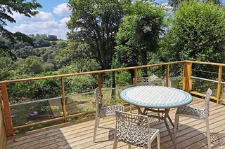 Séjour en chalet pour deux chez Bien-Hêtre Ecolodges à Fichous-Riumayou (64)