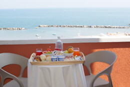 Swadeshi Club Hotels