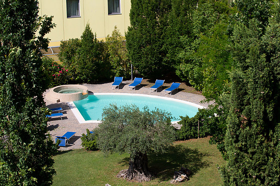 Hotel Parma e congressi - photo 2