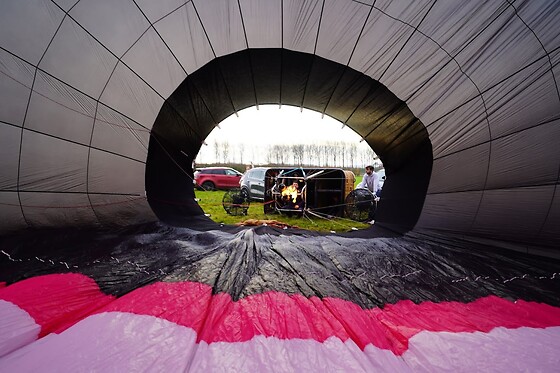 Up Ballooning - photo 3