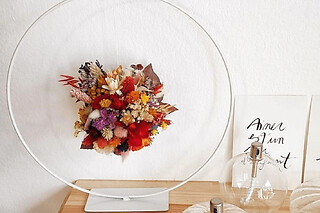 Atelier création d'un nuage de fleurs séchées à Mouvaux (59)