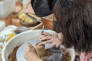 Atelier cours de modelage parent et enfant à Vincennes (94)