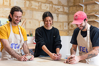 Atelier modelage de 2 tasses en céramique à Bordeaux (33)