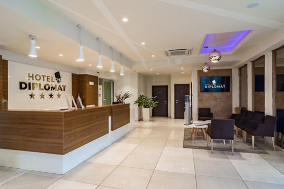 Hotel Diplomat - photo 1