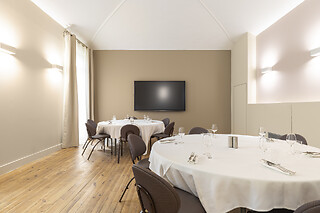 Repas pour deux aux Domaines et Château de Valinches à Marols (42)