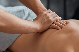 Massages relaxants chez L'Instant Présent à Nantes (44) - Massage Intuitif - 1h