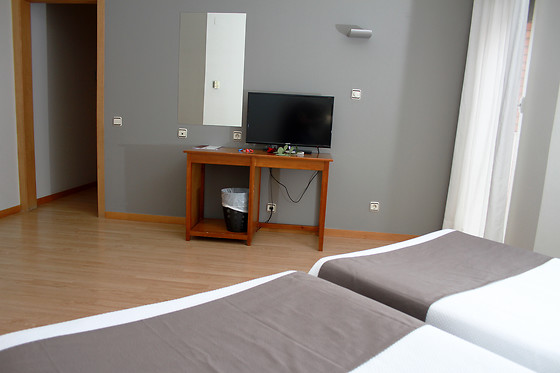 HOTEL ISABEL DE SEGURA - photo 0