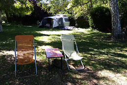Caravane Eriba au bord de l'Eure