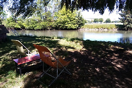 Caravane Eriba au bord de l'Eure